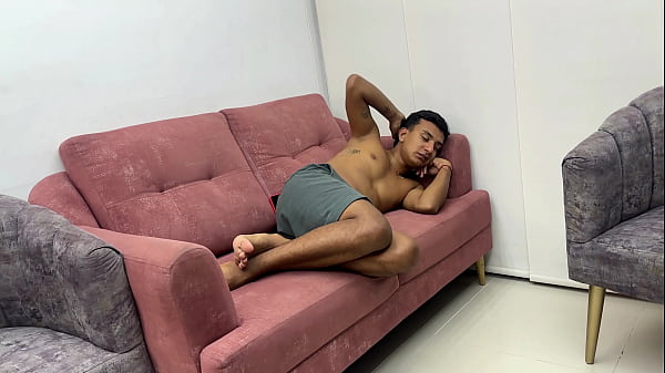 Y học về âm hộ phong phú của tôi cho người anh em ốm yếu tội nghiệp của tôi, tôi đã để anh ấy đặt con cặc ngon miệng của mình để cải thiện sớm cho đến khi sữa giàu của anh ấy đưa anh ấy ra ngoài.